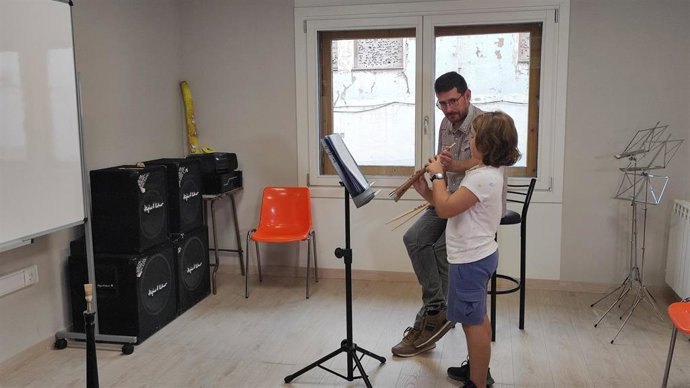 La Escuela de Música de Andorra (Teruel) inicia el curso en su sede habitual tras insonorizar dos de sus aulas.