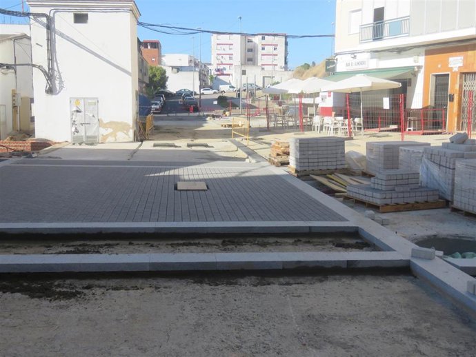 Andalucía por Sí lamenta que la reurbanización de la plaza de los Dolores "complica aún más" el aparcamiento.