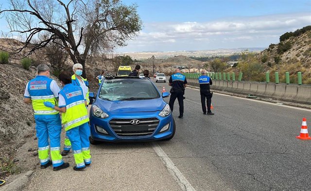 Muere un ciclista de 53 años tras ser atropellado por un turismo en la Nacional IV de Aranjuez .