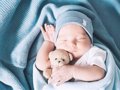 Cómo fomentar la autonomía de tus bebés al dormir