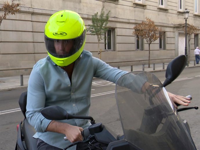 Iñigo Onieva se ha llevado su moto de la casa que compartió con Tamara Falcó