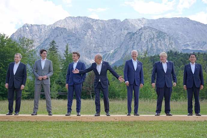 Archivo - FILED - 26 June 2022, Bavaria, Elmau: (RECROP) (L-R)Mario Draghi, Prime Minister of Italy, Justin Trudeau, Prime Minister of Canada, Emmanuel Macron, President of France, German Chancellor Olaf Scholz, US President Joe Biden, UK Prime Ministe