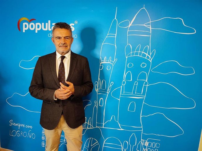 Conrado Escobar, portavoz del PP en el Ayuntamiento de Logroño