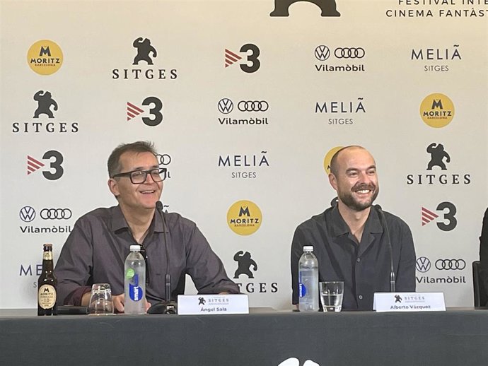 El director del Festival de Sitges Ángel Sala y el director de 'Unicorn Wars' Alberto Vázquez