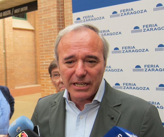 El alcalde de Zaragoza, Jorge Azcón, asiste a la inauguración de la Feria General 2022, en Feria Zaragoza.