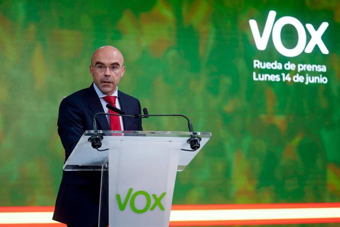 Archivo - El vicepresidente y eurodiputado de Vox, Jorge Buxadé
