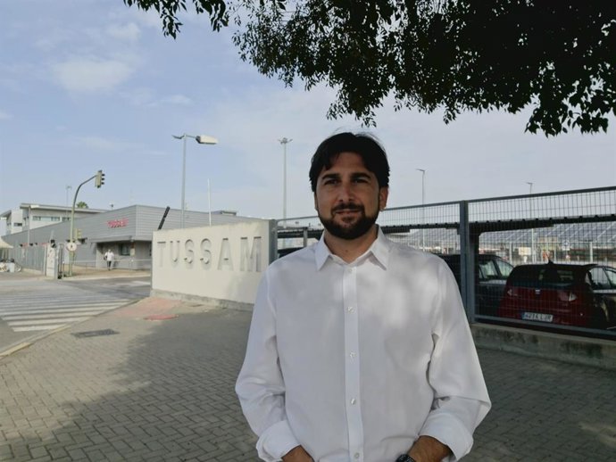 Ismael Sánchez, candidato de IU a la Alcaldía de Sevilla.