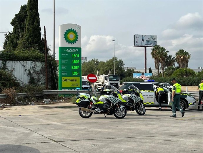 La DGT pone en marcha desde hoy y hasta el día 16 una campaña de vigilancia de las condiciones de los vehículos