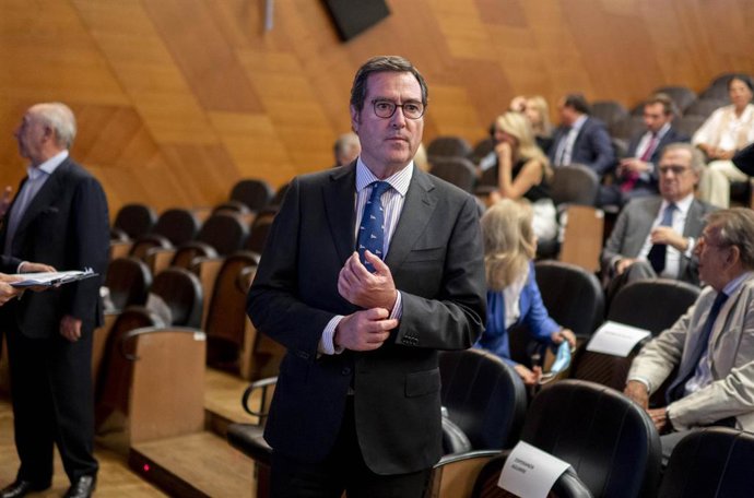 El presidente de la CEOE, Antonio Garamendi
