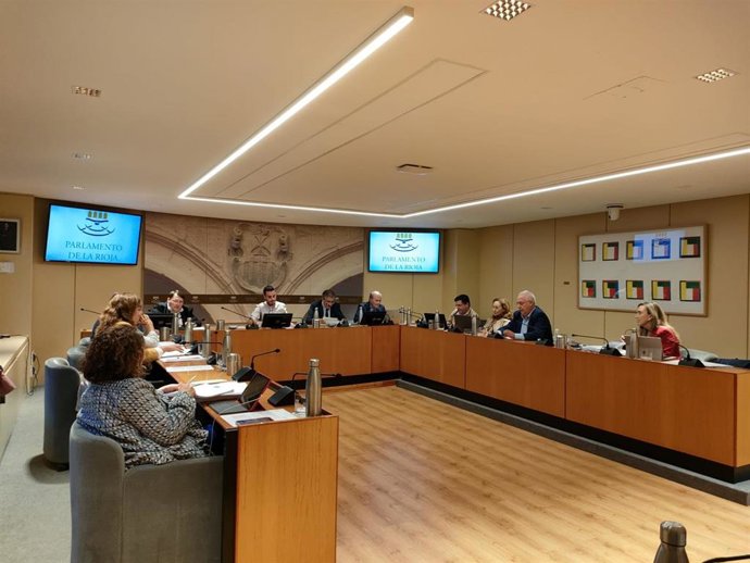 Comisión de presupuestos para abordar las cuentas de Servicios Sociales