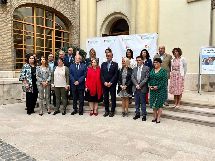 El acto ha tenido lugar en la Sala de la Corona del Edificio Pignatelli.