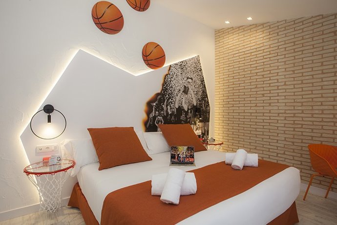 Archivo - Habitación de Casual Hoteles