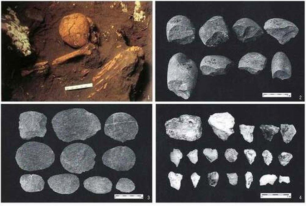 Los restos humanos precerámicos de la Cueva No. 5 (1) y las herramientas  representativas de la capa precerámica, incluidas para cortar adoquines (2), lascas (3) y líticas de material fino de cuarzo (4) de Xiaoma