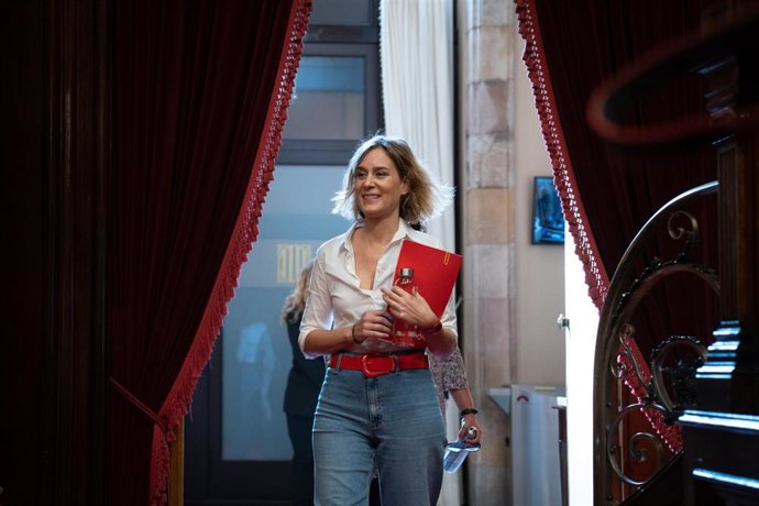 La líder de los comuns en el Parlament, Jéssica Albiach, llega a la segunda sesión del Debate de Política General, en el Parlament, a 30 de septiembre de 2022, en Barcelona, Cataluña, (España). El presidente de la Generalitat ha defendido hoy que el Gov