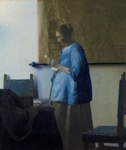 Mujer de azul leyendo una carta  (1663), de Johannes Vermeer.