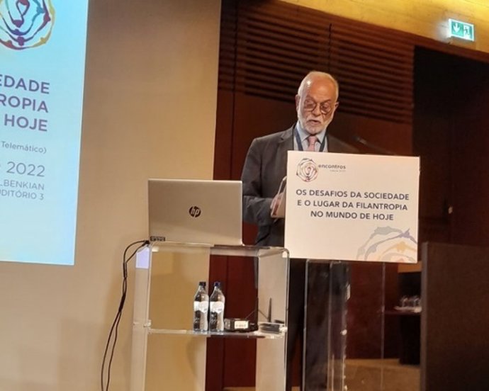 Archivo - El presidente de la Asociación Española de Fundaciones (AEF), Javier Nadal, inaugura el XVI Encuentro Iberoamericano de la Sociedad Civil, en Portugal