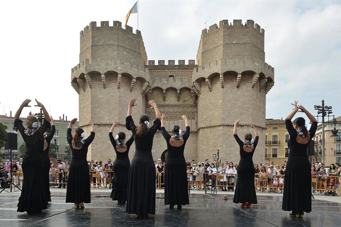 Danza Puerta de Serranos