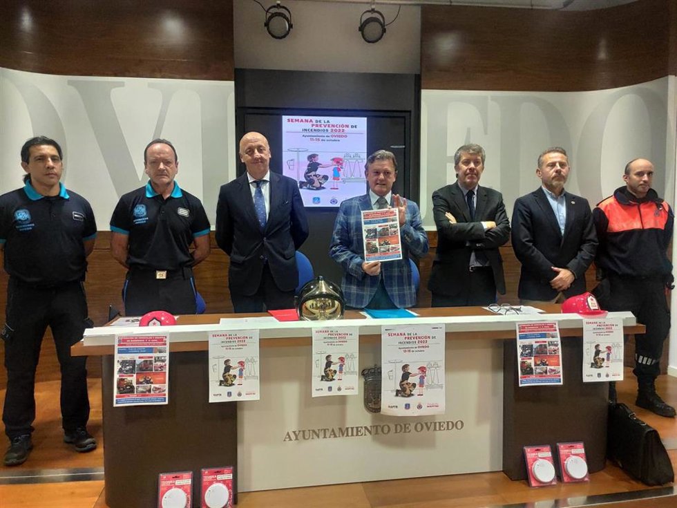 Presentación de la Semana de la Prevención de Incendios en Oviedo.