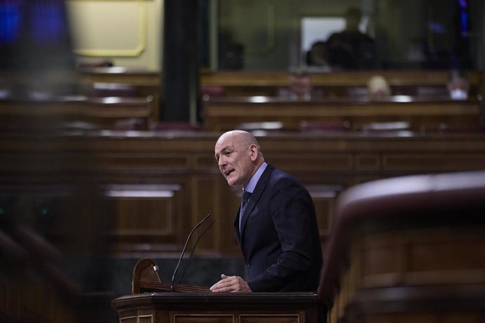 Archivo - El diputado del PNV, Joseba Andoni Agirretxea