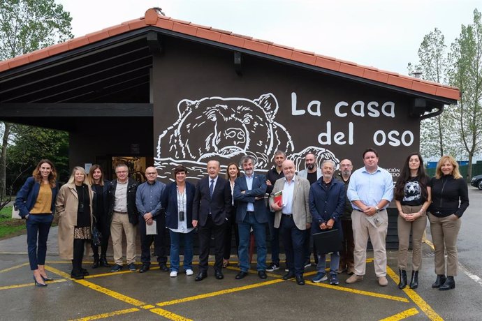 Inauguración de la Casa del Oso en Cabárceno