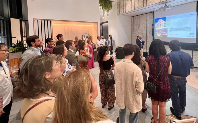 El Ayuntamiento De Málaga Inicia En Singapur Las Presentaciones Del Año Picasso 2023