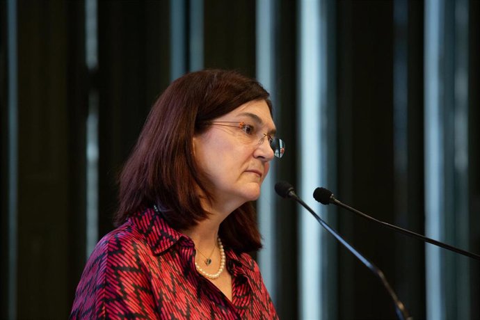 Archivo - La presidenta de la Comisión Nacional de los Mercados, Cani Fernández Vicién, 