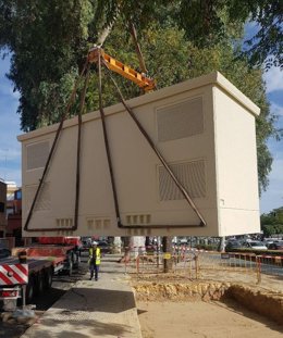 El nuevo centro de transformación de Endesa en la calle Roque Hernández, en el barrio de Ciudad Jardín.