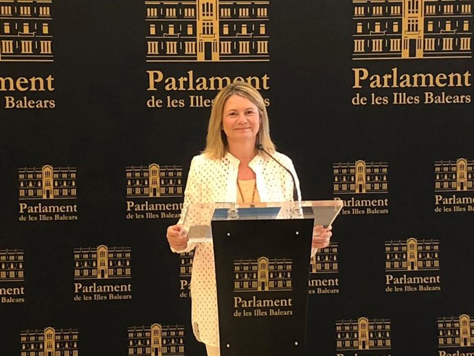 Archivo - La portavoz parlamentaria adjunta del PP, Núria Riera.