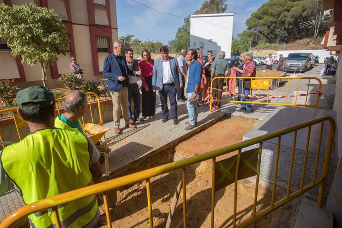 11.10.22 Nota Y Fotos Ayto Huelva (Visita Obras Pasaje El Greco)