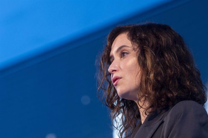 La presidenta de la Comunidad de Madrid, Isabel Díaz Ayuso, interviene durante la presentación de la X edición de los Premios Platino del cine y del audiovisual Iberoamericano en la Cineteca, a 30 de septiembre de 2022, en Madrid (España).