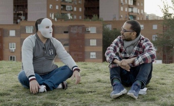 Archivo - El santanderino Elías León Siminiani, guionista, director y productor de cine, está nominado al Goya a la mejor película documental por 'Apuntes de una película de atracos', que acaba de estrenar el pasado 5 de diciembre