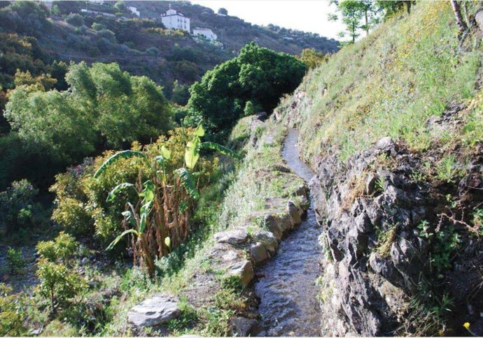 La Diputación financia con casi 200.000 euros un sendero fluvial en Árchez para continuar la Ruta de los Molinos