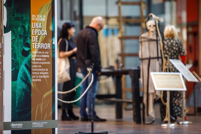 Exposición terror en el Centro Comercial Berceo