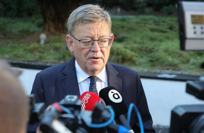 El 'president' de la Generalitat, Ximo Puig, asiste en Madrid a los actos con motivo del 12 de Octubre