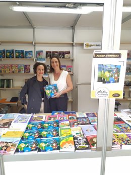La caseta de la 'Casita Verde' de la Feria del Libro de Murcia