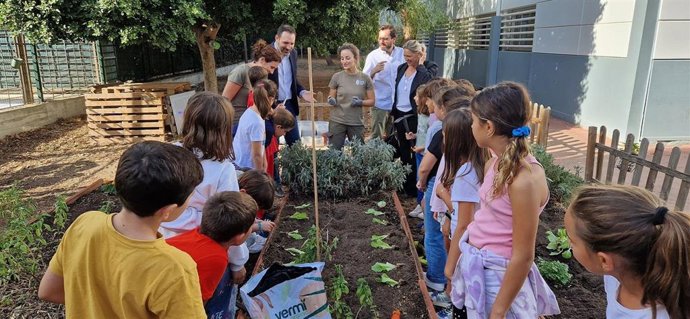 Nota De Prensa Y Foto Huertos Urbanos