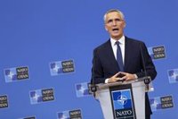 Stoltenberg pide a los aliados "más defensa aérea" para Ucrania tras ataques rusos a infraestructuras críticas