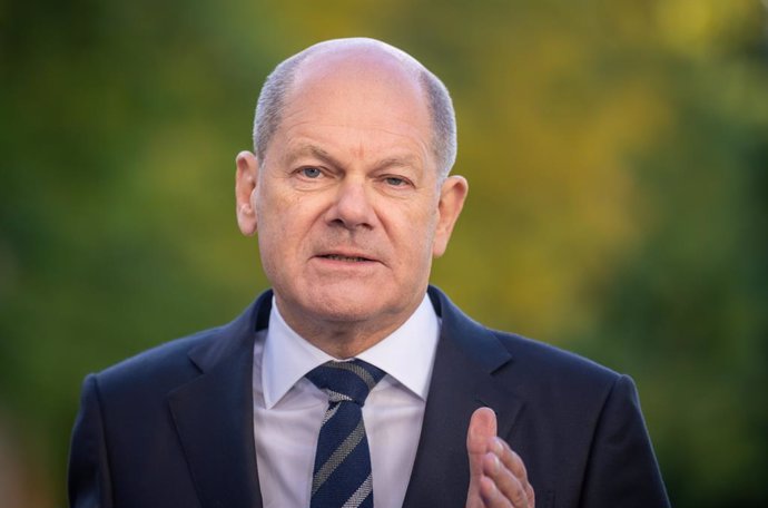 12 October 2022, Berlin: German chancellor Olaf Scholz speaks at a press conference after the "Alliance Day" on "Affordable Housing". Photo: Michael Kappeler/dpa