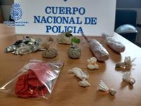 Seis detenidos tras desarticular dos puntos activos de venta de droga en Cádiz