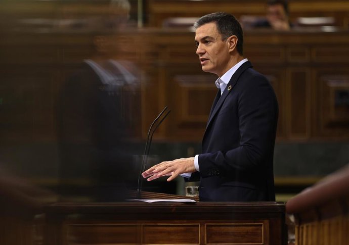 El presidente del Gobierno, Pedro Sánchez, en el Pleno del Congreso
