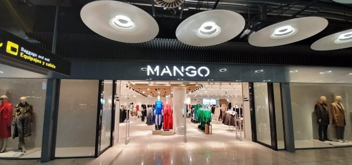 Mango abre sus puertas en la Terminal 4 del Aeropuerto Madrid-Barajas.