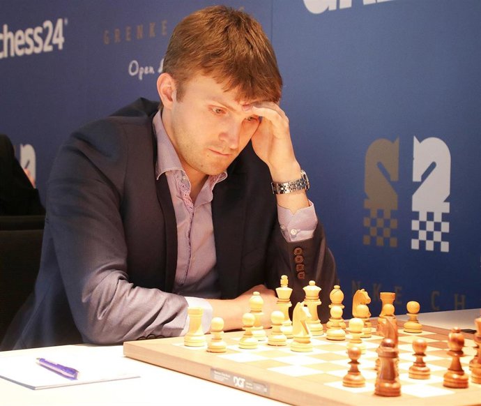 El campeón de ajedrez Nikita Vitiugov participará en un encuentro y en una exhibición de partidas simultáneas este viernes 14 de octubre en La Térmica.