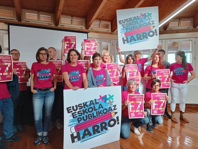 Convocantes de manifestación por la escuela pública vasca en Bilbao