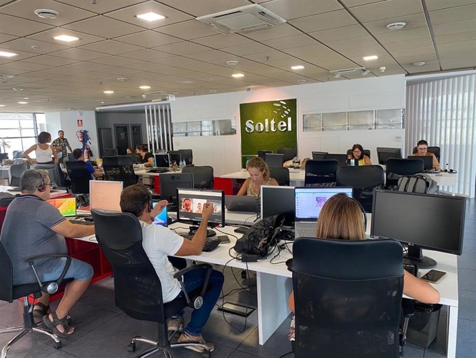 Archivo - Equipo de profesionales de Soltel IT Solutions.