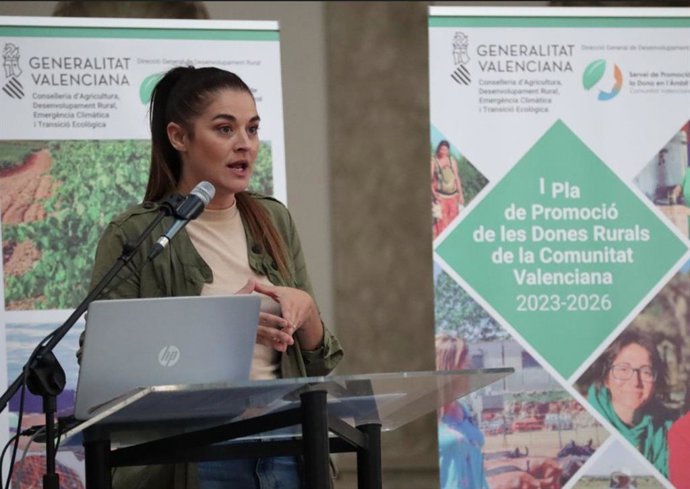 Moll presenta el I Plan para visibilizar a la mujer rural y favorecer su participación en los órganos de decisión