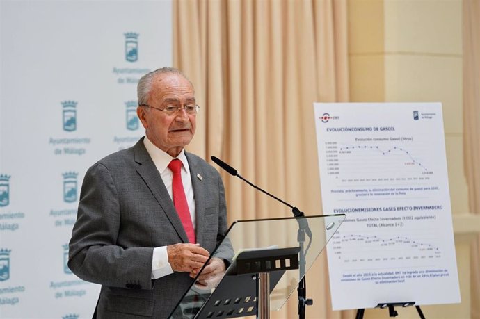 El alcalde de Málaga, Francisco de la Torre, en una rueda de prensa en una imagen de archivo 