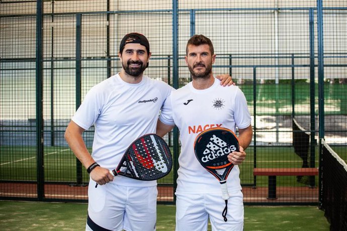 Rubén de la Red junto a Quini durante el Desafío Nacex de Pádel