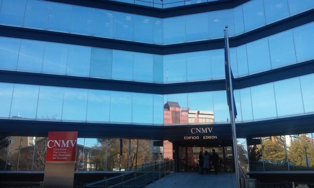 Archivo - Sede de la CNMV en Madrid