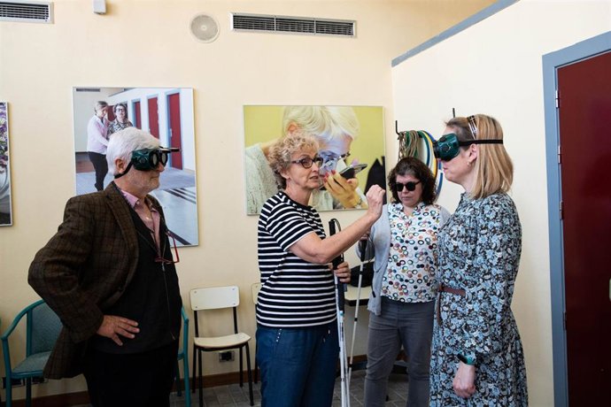 La ONCE impulsará una nueva fundación para atender a personas con baja visión