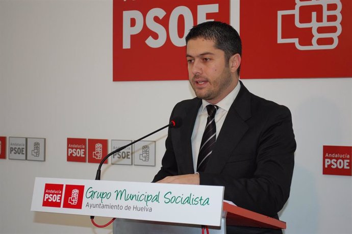 Archivo - El secretario de Organización del PSOE en la capital, Francisco Baluffo, en una imagen de archivo.